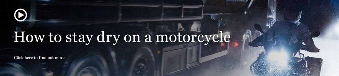 How-to-stay-dry-on-a-motorcycle-large