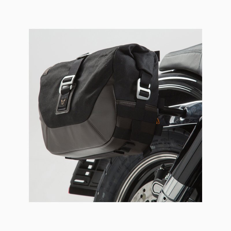 Harley Davidson Softail Blackline (FXS) 2011-2013