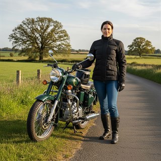 Belstaff Cherwell jacket in blackAlternative Image3