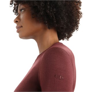 Icebreaker womens merino 200 Oasis long sleeve crew base layer in berryAlternative Image3