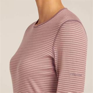 Icebreaker womens merino 200 Oasis long sleeve crew base layer in blushAlternative Image5