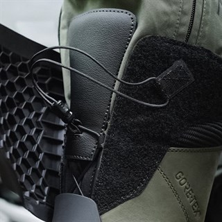 Dainese Seeker GTX boots in greenAlternative Image5