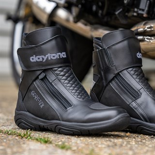 Daytona Arrow Sport GTX boots in blackAlternative Image5