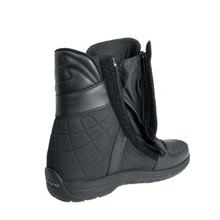 Daytona AC Dry GTX boots in blackAlternative Image1
