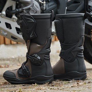 Falco Avantour 3 boots in brownAlternative Image3