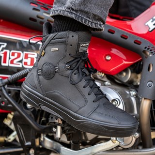 Falco Chaser 2 boots in blackAlternative Image1