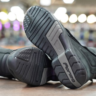 Forma Frontier Dry boots in blackAlternative Image5