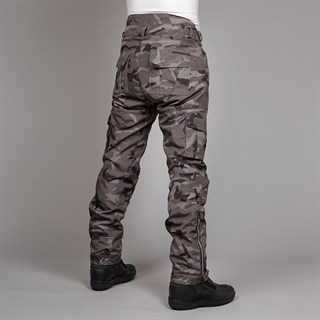 Halvarssons Zion trousers in camoAlternative Image5