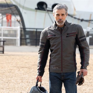 Halvarssons Lysvik jacket in greenAlternative Image3