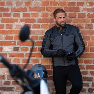 Halvarssons Holmen jacket in grey / blackAlternative Image3