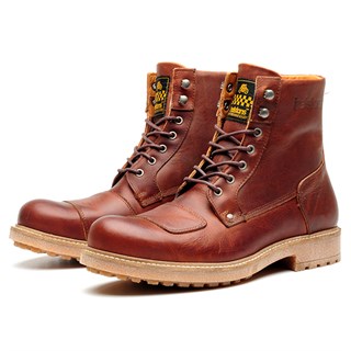 Helstons Mountain boots in brownAlternative Image1