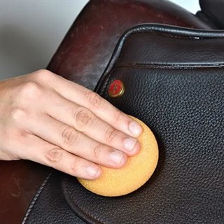 Chamberlain's Leather Milk Healing BalmAlternative Image3