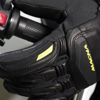 Macna Azra RTX heated gloves in blackAlternative Image5