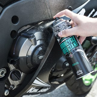 Muc-Off Motorcycle Protectant 500mlAlternative Image5