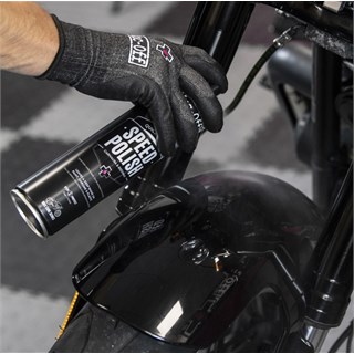Muc-Off Motorcycle Speed Polish 400mlAlternative Image3