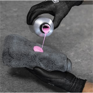 Muc-Off Miracle Shine motorcycle polish 500mlAlternative Image1