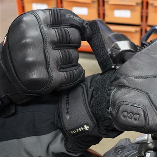Richa Hypercane GTX gloves in blackAlternative Image5