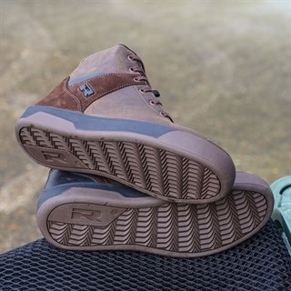 Richa Travis WP boots in brownAlternative Image5