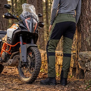 Richa Badlands Cargo pants in greenAlternative Image5