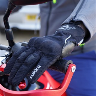 Rukka Forsair gloves in blackAlternative Image3