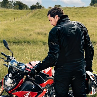 Rukka Comfo-R jacket in blackAlternative Image5