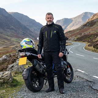 Rukka Nivala 3.0 jacket in black / yellowAlternative Image5