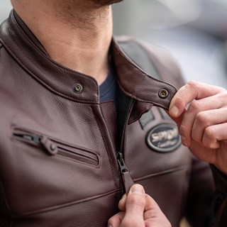 Spidi Roar leather jacket in burgundyAlternative Image3