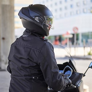 Shark Evo ES KMA helmet in matt blackAlternative Image1