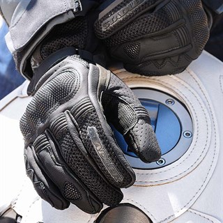 Stadler Vent touch gloves in blackAlternative Image3