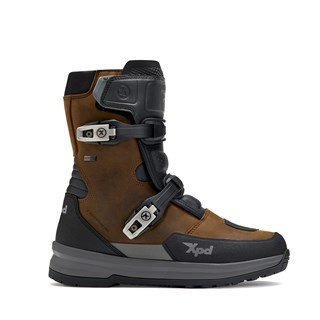 XPD X-Adventure Mid H2OUT boots in brownAlternative Image1