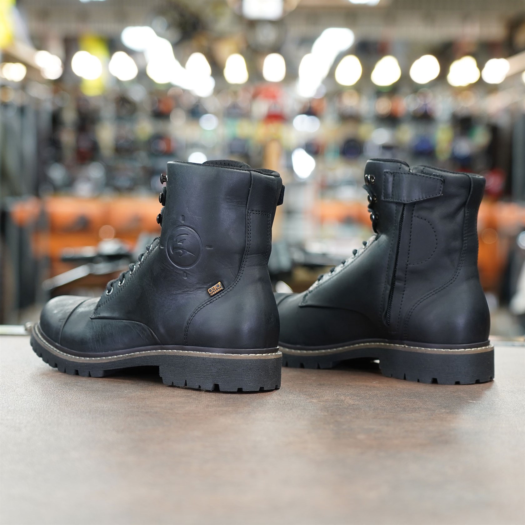 Falco Gordon 2 boots in black