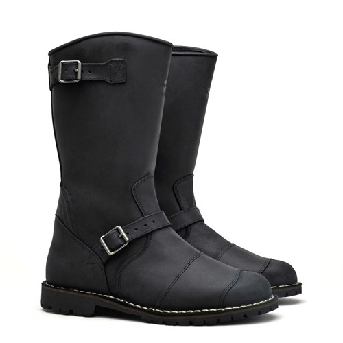 Belstaff Endurance boots in black