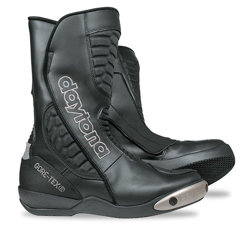 Daytona Strive GTX boots in black