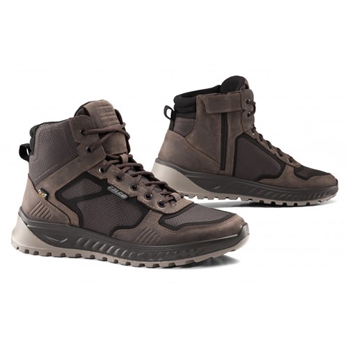 Falco Ace boots in brown