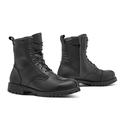 Forma Legacy Dry boots in black