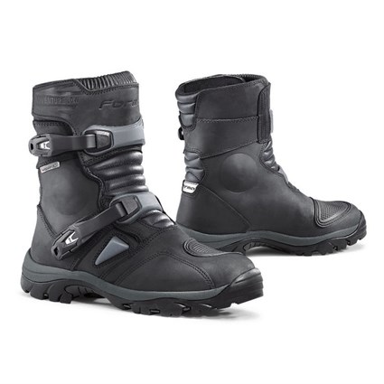 Forma Adventure Dry boots in brown