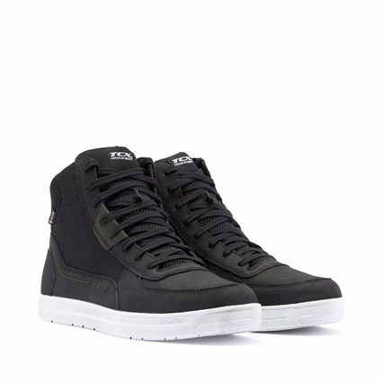 TCX Mood 2 GTX boots in black