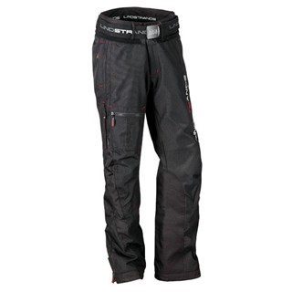 Halvarssons Taal trousers in black