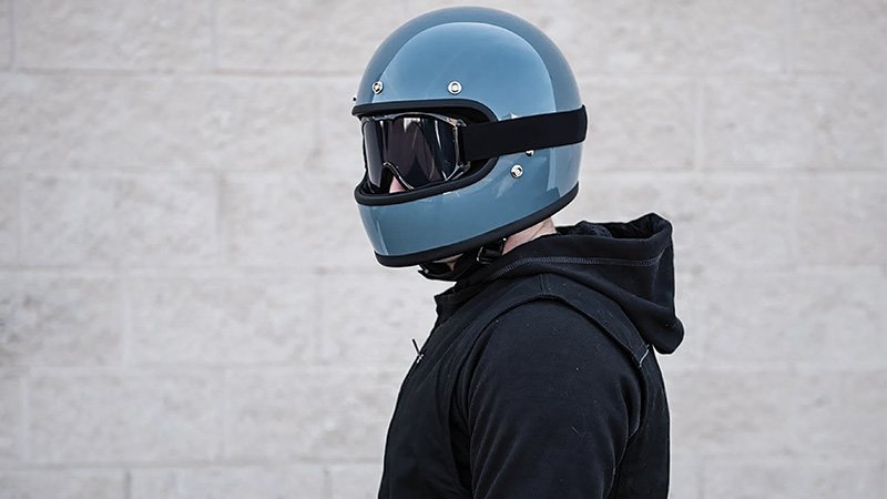 Retro motorcycle helmet