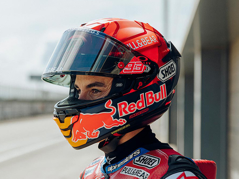 Shoei Helmet Comparison | Shoei vs Arai Review | Motolegends Shoei Helmet Comparison | Shoei vs Arai Review | Motolegends